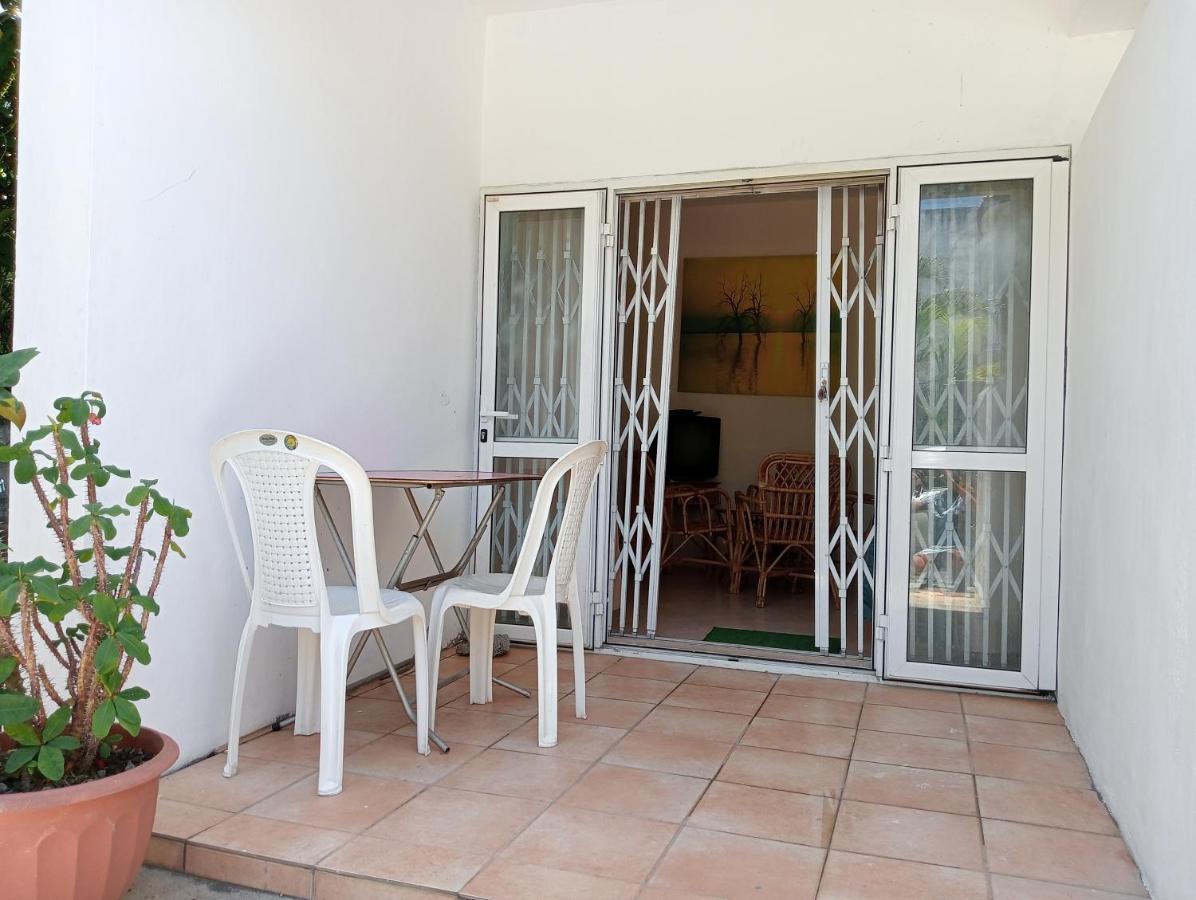 Chetty Tourist Residence Pereybere Beach Buitenkant foto
