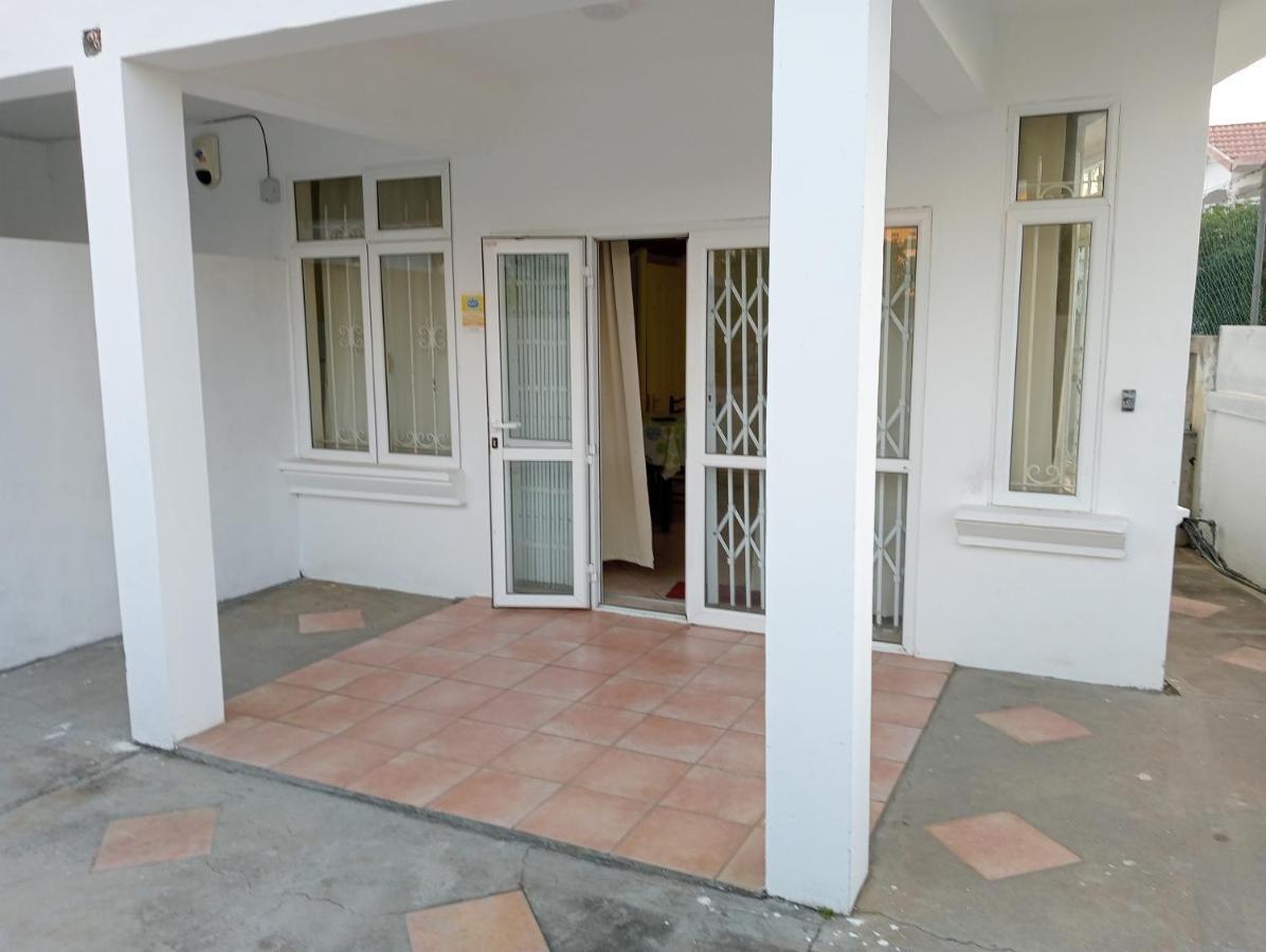 Chetty Tourist Residence Pereybere Beach Buitenkant foto